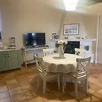 Casa Bv * Calatabiano