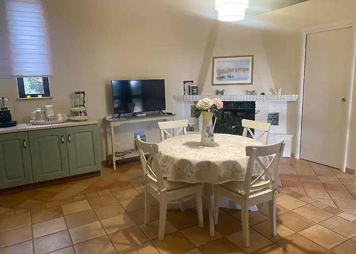 Casa Bv * 卡拉塔比亚诺