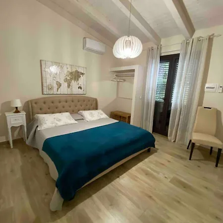Casa Bv * Calatabiano