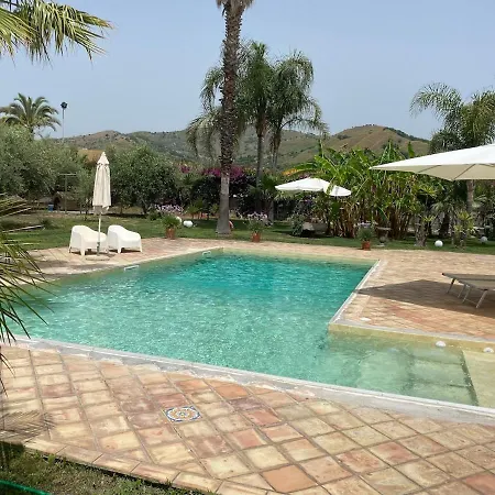 Casa Bv * Calatabiano
