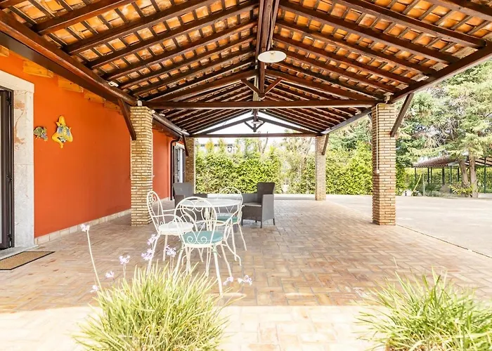 Casa Bv *